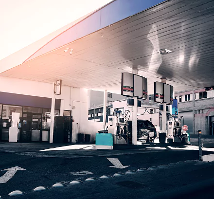 Akaryakıt İstasyonları